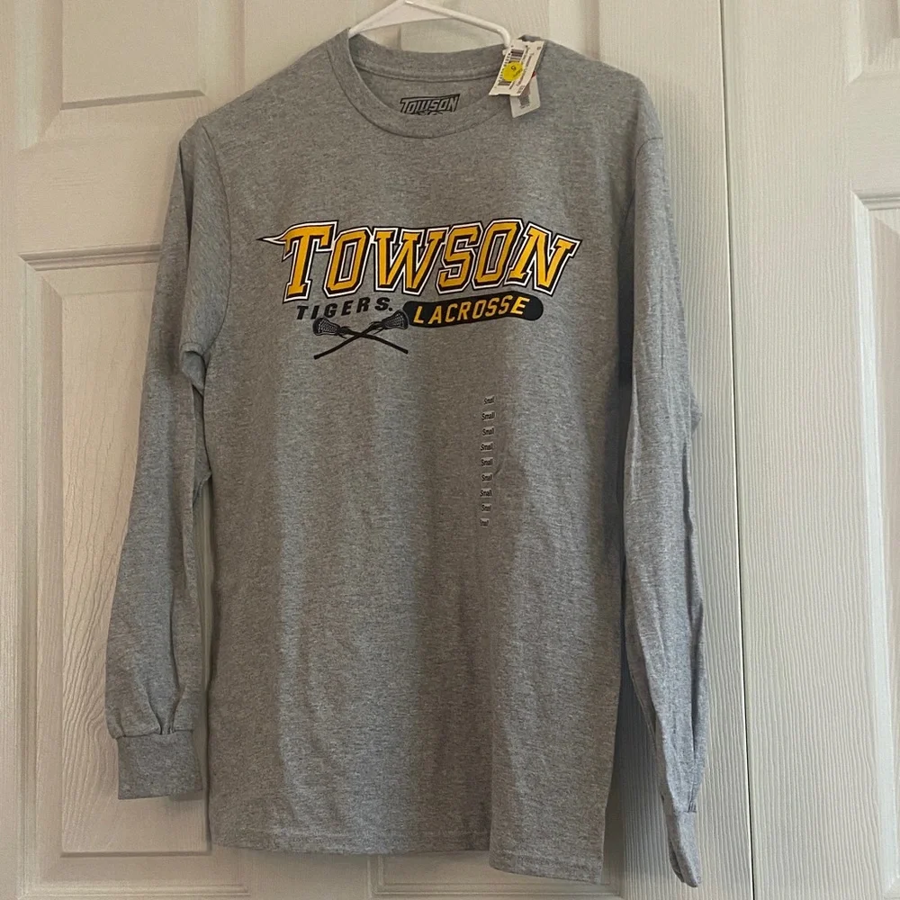 NWT Towson University S Gray Long Sleeve Lacrosse Tee w/ Lacrosse game day ball - Picture 2 of 7